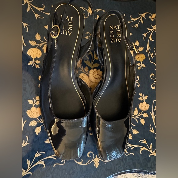 NWOT 12 wide Naturalizer slingback Jayla Heels - Picture 1 of 4